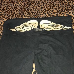 Black Victoria secret yoga pants